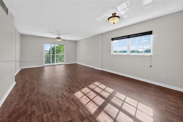 9101 W Sample Road 306, Coral Springs, FL 33065