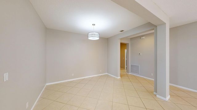 155 Bella Vista Way, Royal Palm Beach, FL 33411