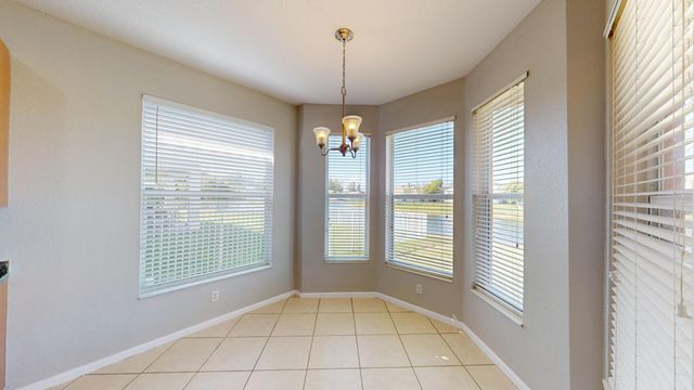 155 Bella Vista Way, Royal Palm Beach, FL 33411