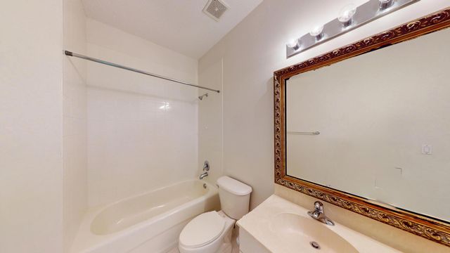 155 Bella Vista Way, Royal Palm Beach, FL 33411