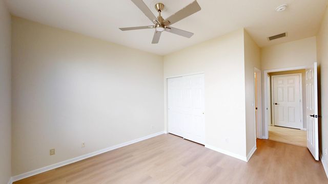 155 Bella Vista Way, Royal Palm Beach, FL 33411