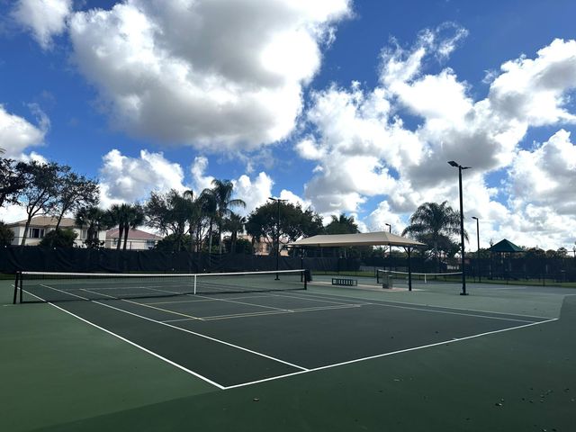 155 Bella Vista Way, Royal Palm Beach, FL 33411