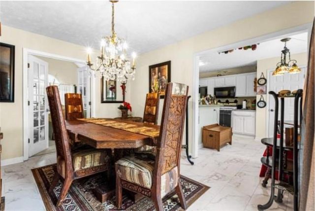 8107 Birch Walk Drive, Riverdale, GA 30274