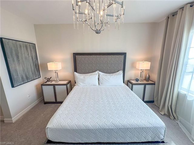 163 Indies DR E # 206, Naples, FL 34114