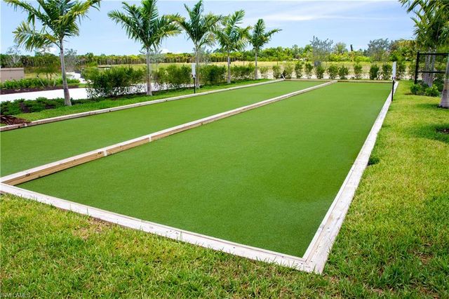 163 Indies DR E # 206, Naples, FL 34114