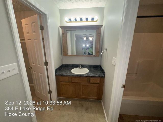 384 E Lake Ridge Road, Raeford, NC 28376