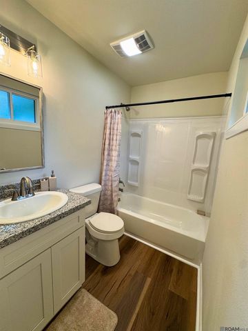 6208 Clermont St, Baker, LA 70714