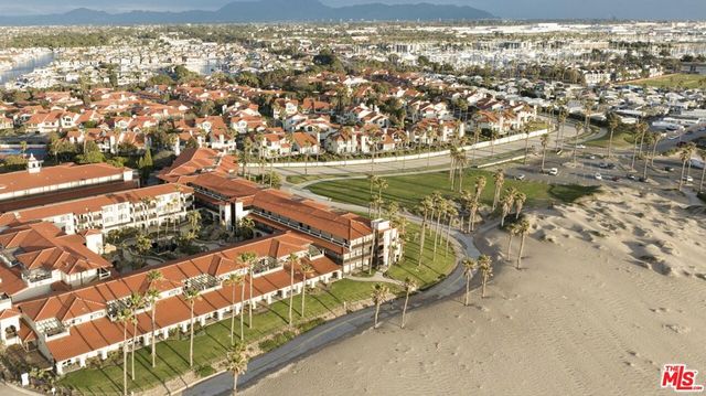 4445 Antigua Way, Oxnard, CA 93035