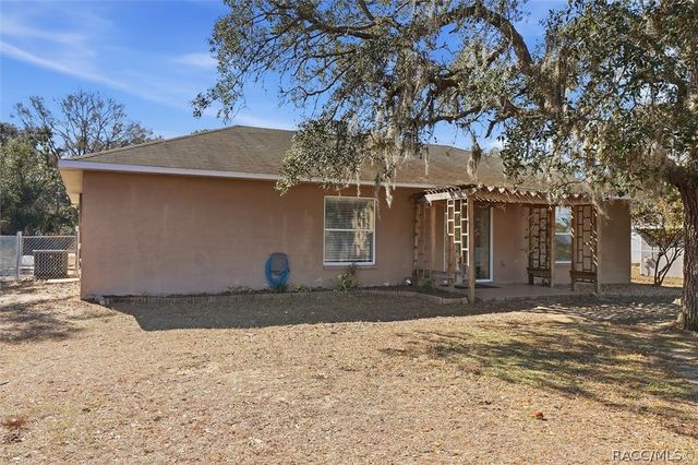 2745 W Redgate Drive, Dunnellon, FL 34433