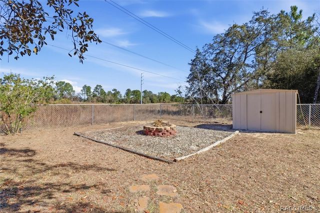 2745 W Redgate Drive, Dunnellon, FL 34433