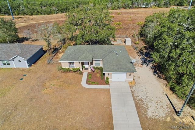 2745 W Redgate Drive, Dunnellon, FL 34433