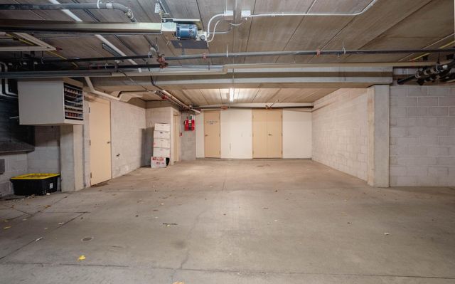 714 Linden Street, Mendota Heights, MN 55118