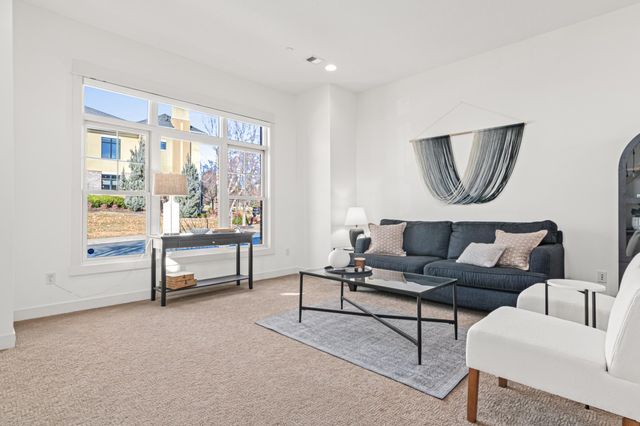 714 Linden Street, Mendota Heights, MN 55118