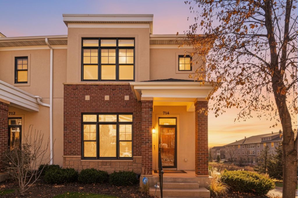 714 Linden Street, Mendota Heights, MN 55118