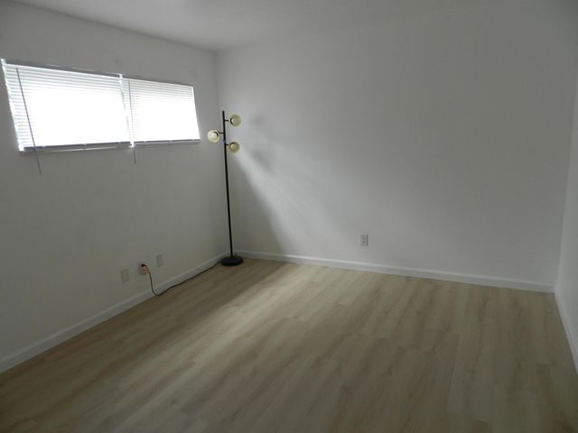 141 West Court, Royal Palm Beach, FL 33411