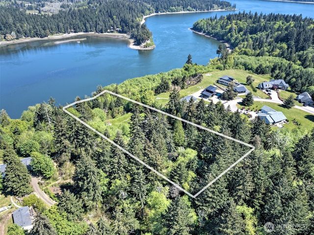 110 SE Lazy Dog Lane, Shelton, WA 98584