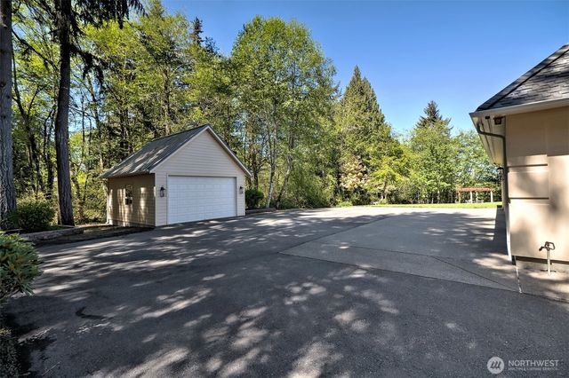 110 SE Lazy Dog Lane, Shelton, WA 98584