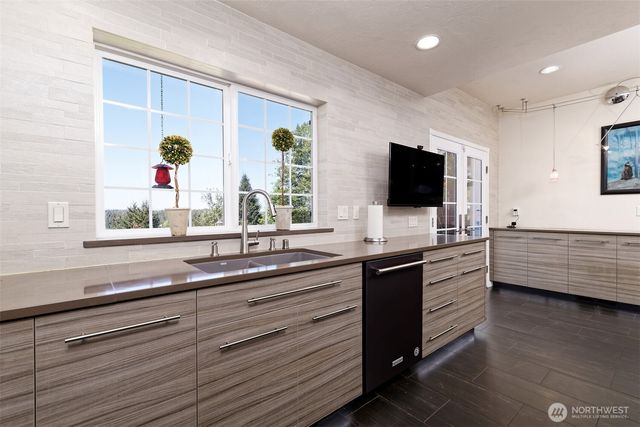 110 SE Lazy Dog Lane, Shelton, WA 98584