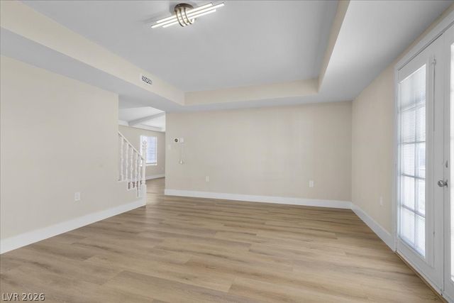 7477 Ullom Drive, Las Vegas, NV 89139