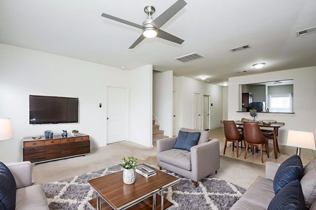 1322 Emerald Stone Drive, Arcola, TX 77583