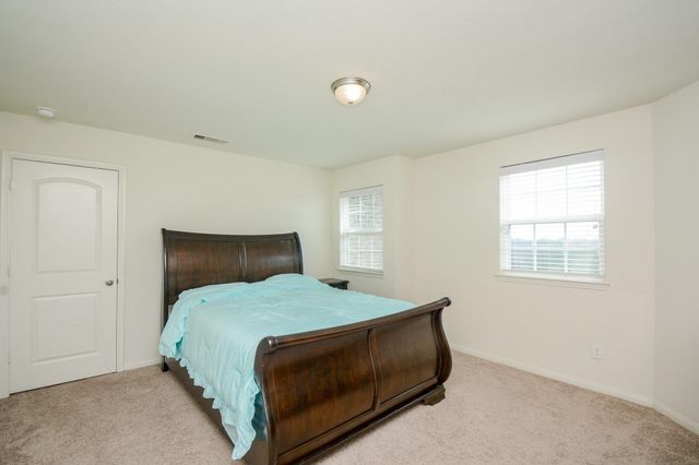 1322 Emerald Stone Drive, Arcola, TX 77583