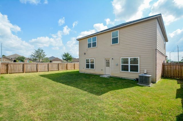 1322 Emerald Stone Drive, Arcola, TX 77583