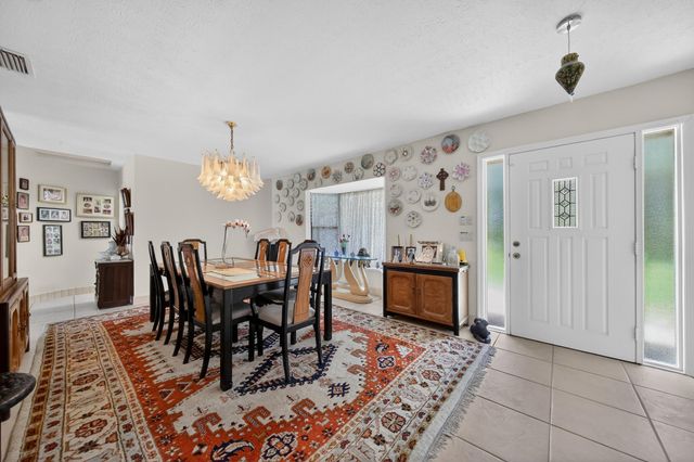 5609 SE Lamay Drive, Stuart, FL 34997