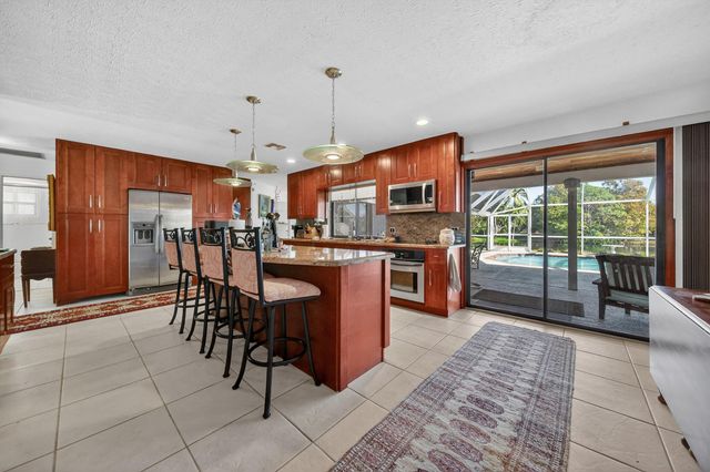 5609 SE Lamay Drive, Stuart, FL 34997