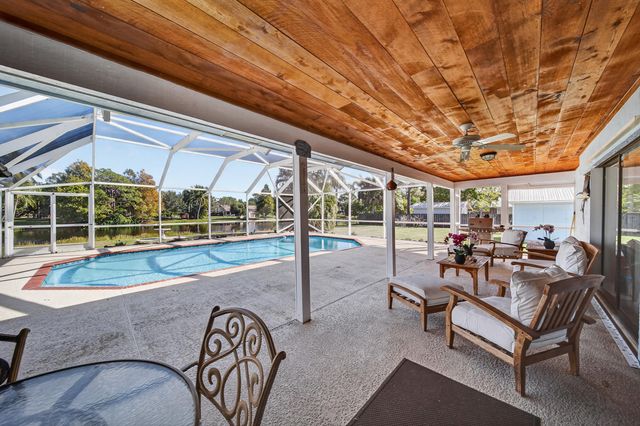 5609 SE Lamay Drive, Stuart, FL 34997