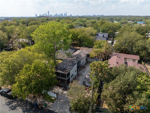 1112 Terry Drive, Austin, TX 78721