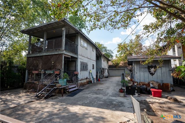1112 Terry Drive, Austin, TX 78721