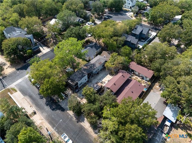 1112 Terry Drive, Austin, TX 78721