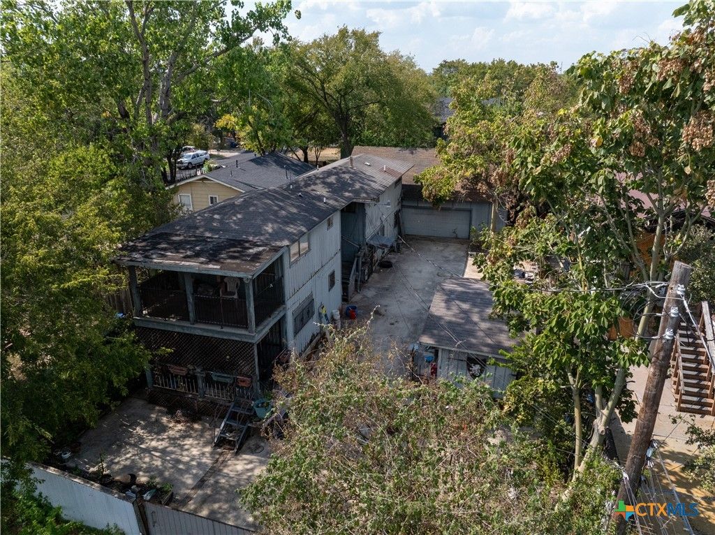 1112 Terry Drive, Austin, TX 78721