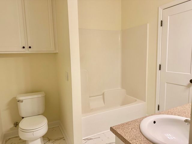 101 Brockton Ct, Dothan, AL 36305