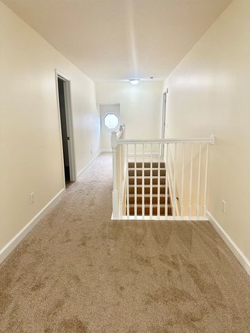 101 Brockton Ct, Dothan, AL 36305