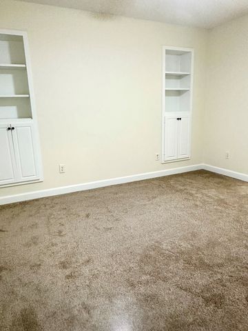 101 Brockton Ct, Dothan, AL 36305