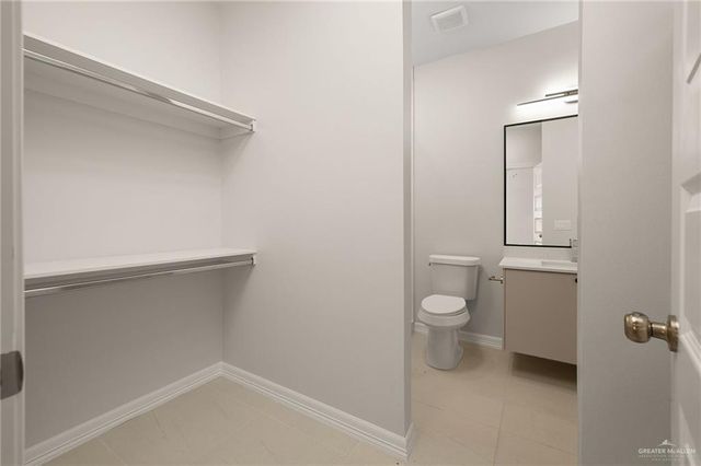 4301 Heron Avenue 10, Mcallen, TX 78504