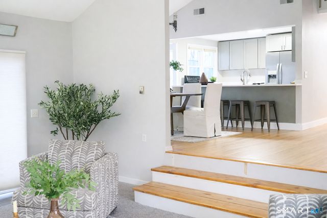 10 Winterberry Circle, Westbrook, CT 06498