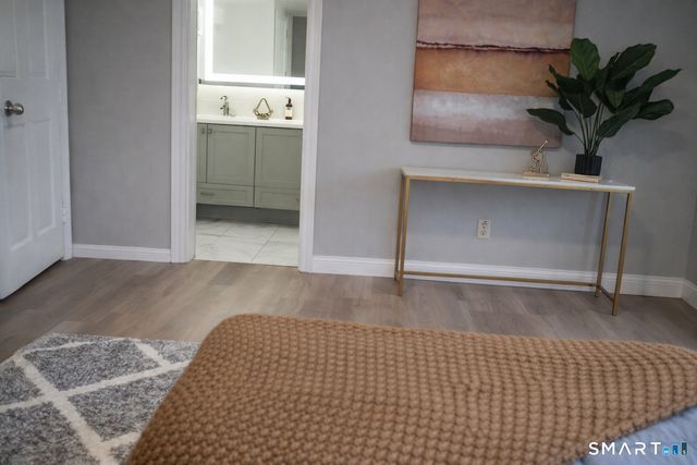 10 Winterberry Circle, Westbrook, CT 06498