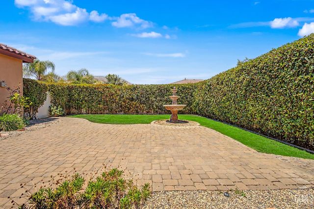 2907 Oakley Street, Bakersfield, CA 93311