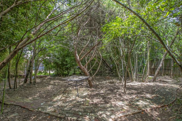 14007 Harbor Drive, Woodway, TX 76712