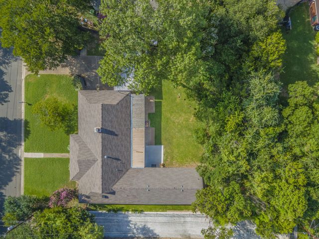 14007 Harbor Drive, Woodway, TX 76712