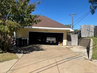 4253 Westmont Court, Fort Worth, TX 76109