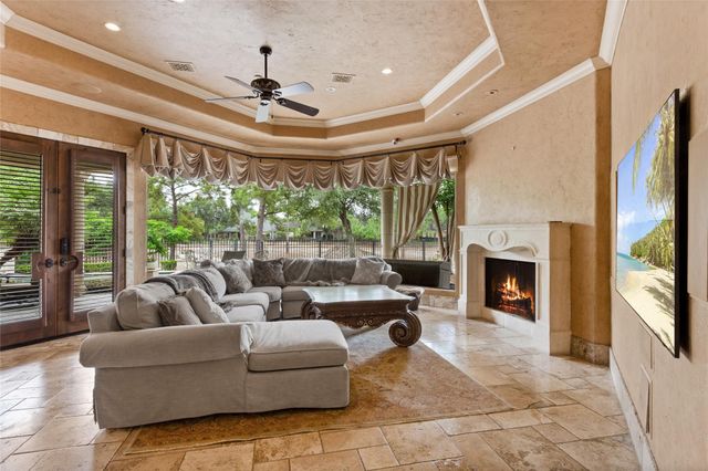 11703 Empress Oaks Court, Houston, TX 77082