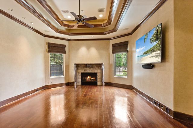 11703 Empress Oaks Court, Houston, TX 77082