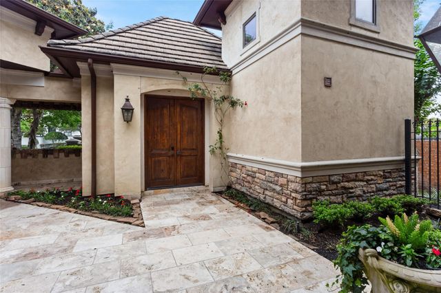 11703 Empress Oaks Court, Houston, TX 77082