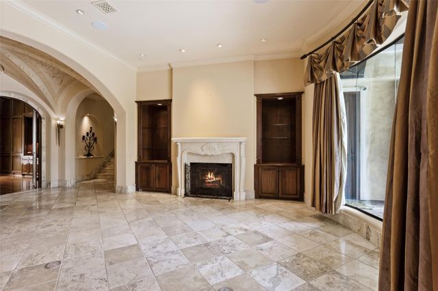 11703 Empress Oaks Court, Houston, TX 77082