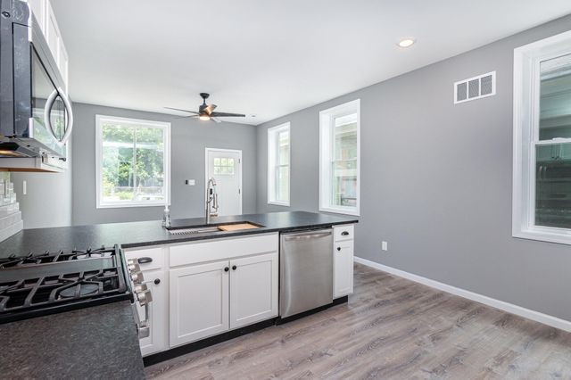 209 Pleasant Street, Covington, KY 41011