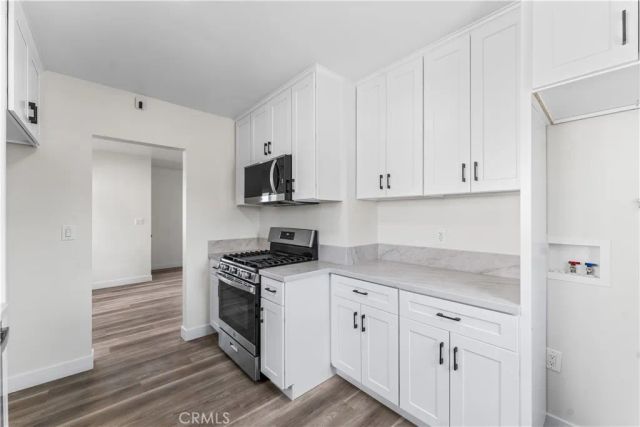 42221 52nd West, Lancaster, CA 93536