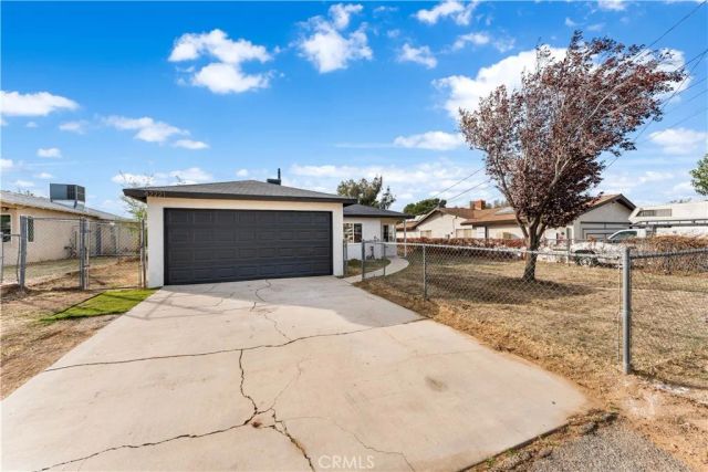 42221 52nd West, Lancaster, CA 93536